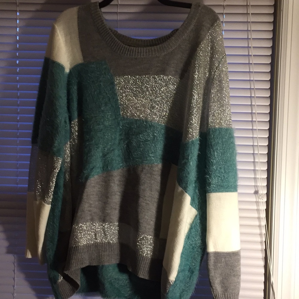 Fun & cute sweater!